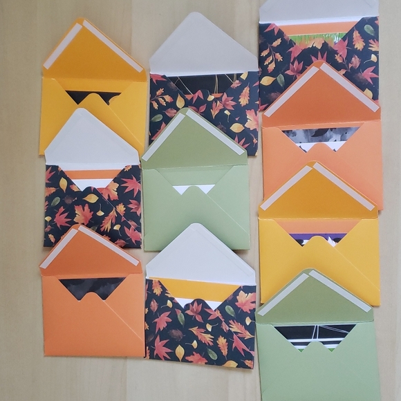 Handmade Mini Gnome Halloween Cards & Envelopes - Picture 12 of 13